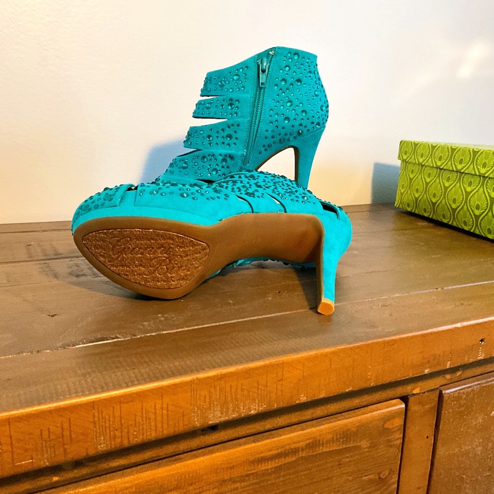 Gianni Bini-Stunning-Aqua Ocean. NEW 7M